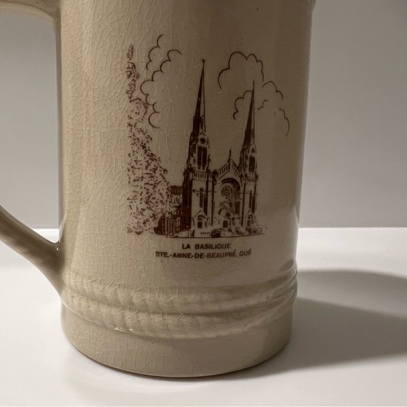 Brown Québec Ceramic Mug/Beer Stein with Historic City Design - Picture 4 of 8